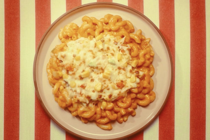 Mariah Winter’s (@mariahwinterr) take on classic mac and cheese with a twist!
