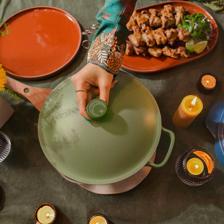 mint-always-pan-tablescape