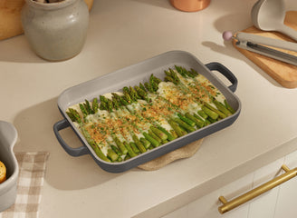 black mini griddle pan with cooked asparagus 