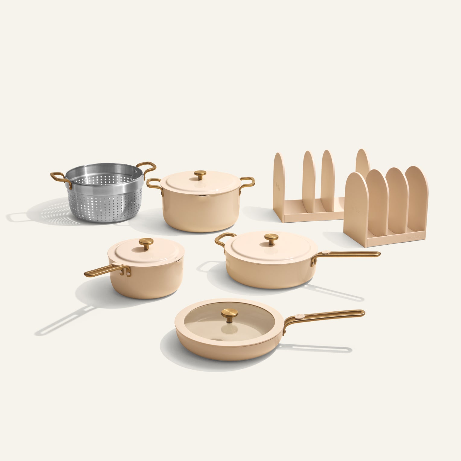新品未使用 Union Plaza Pan Set Friars Club Brand new, unused Union Plaza Pan Set from the Friars Club.